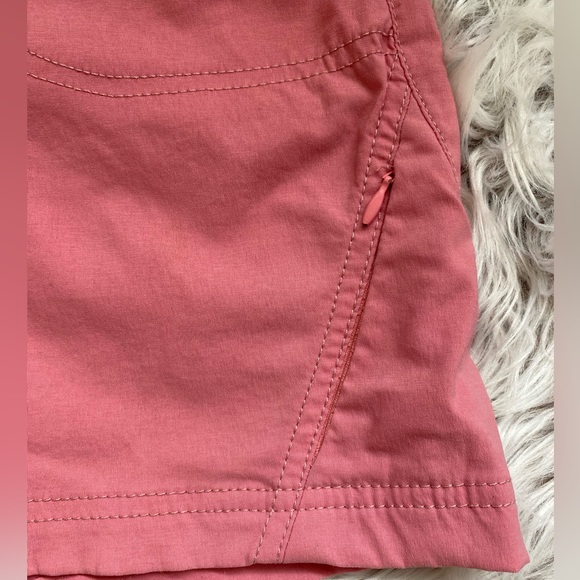 Athleta Women’s Shorts Pink Size 10 - Picture 5 of 9
